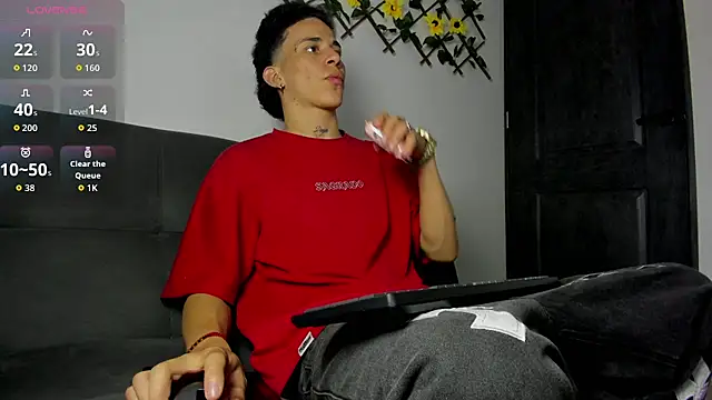 Maxxx bigcockx online show from 24, 4, 2026