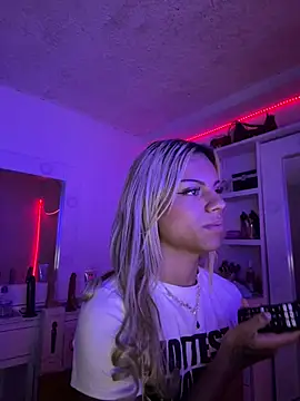 andyy x online show from 30, 4, 2026