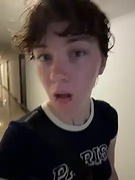 IceMur online show from 8, 4, 2026