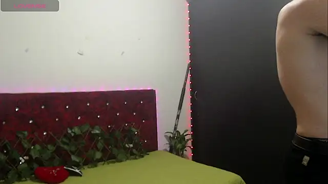 Snapshot of killua_parker chatting on 16, 3, 2026 killua parker online show from 16, 3, 2026