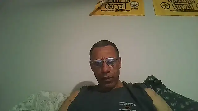 swimmer2496 online show from 7, 2, 2026