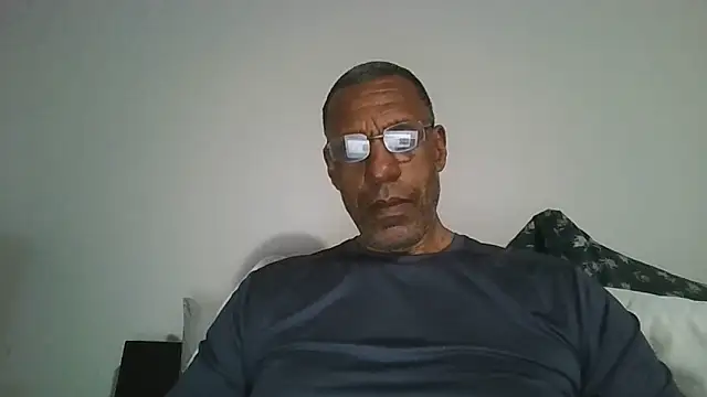 swimmer2496 online show from 22, 5, 2026