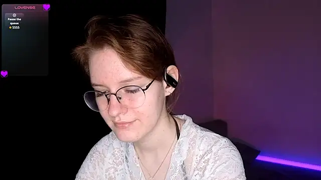 Snapshot of PetralPrime chatting on 3, 5, 2026 PetralPrime online show from 3, 5, 2026