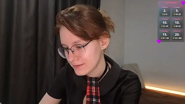 Snapshot of PetralPrime chatting on 7, 6, 2026 PetralPrime online show from 7, 6, 2026