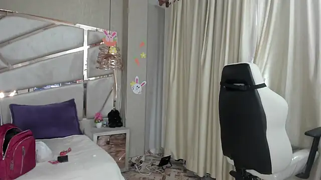 francis 20 online show from 23, 4, 2026