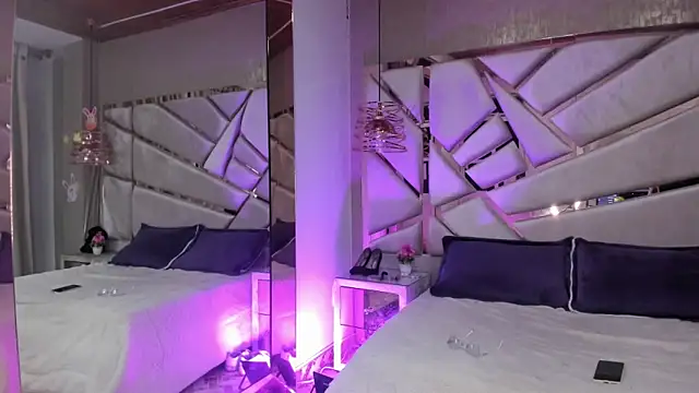 francis 20 online show from 24, 4, 2026