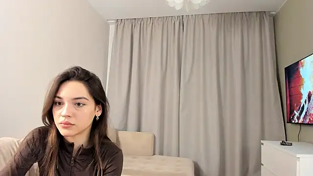 TreasaCrebs online show from 2, 2, 2026