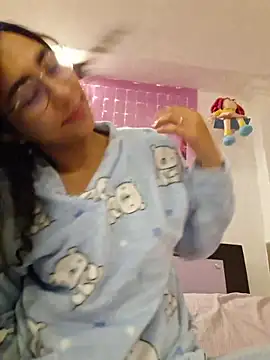 scarlett25   online show from 9, 2, 2026