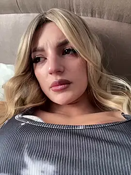 Snapshot of SashaPri chatting on 15, 3, 2026 SashaPri online show from 15, 3, 2026