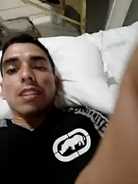 Snapshot of MRdxxx444 chatting on 7, 3, 2026 MRdxxx444 online show from 7, 3, 2026