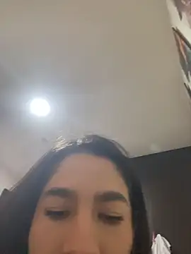 JuliaaVega online show from 27, 4, 2026