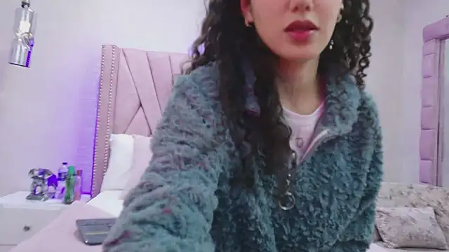 RoxanaAngel online show from 5, 2, 2026