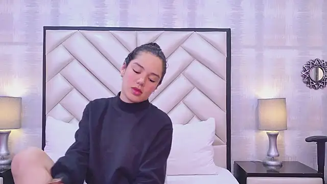 RoxanaAngel online show from 24, 2, 2026