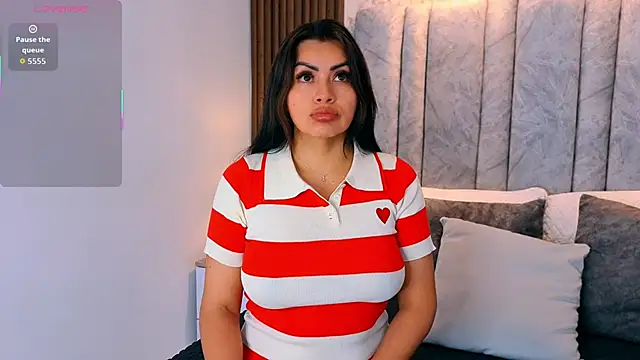 naomy smithxx online show from 6, 3, 2026