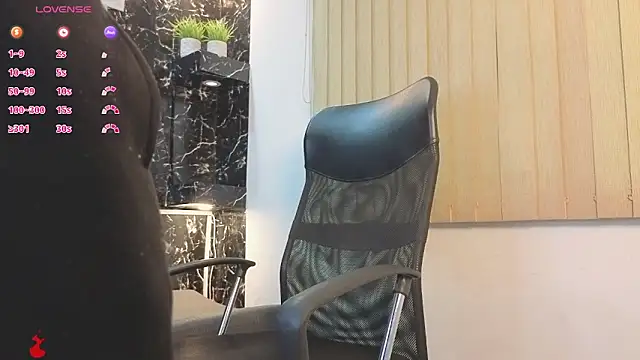 mister eithan online show from 23, 4, 2026