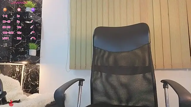 mister eithan online show from 25, 4, 2026