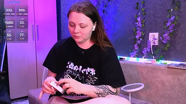 Marshmallowbeauty  online show from 17, 7, 2026