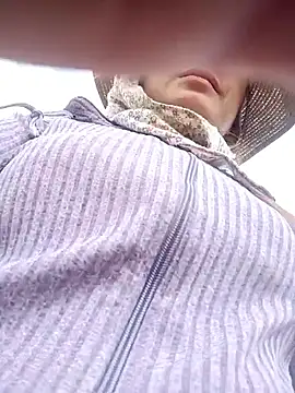 cutebobi online show from 11, 4, 2026