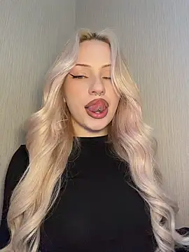 DayaFoxy online show from 24, 4, 2026