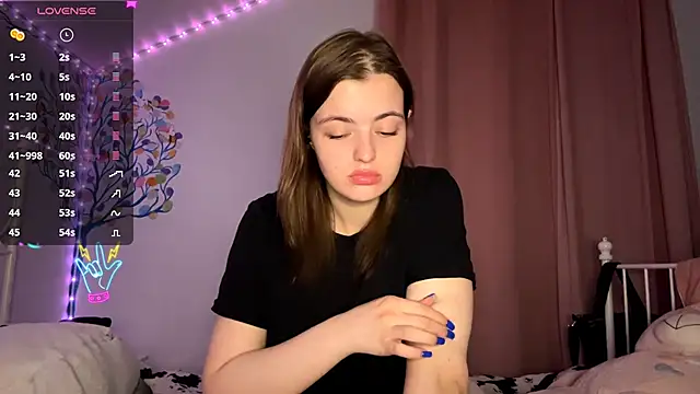 MistressBabe online show from 28, 4, 2026