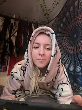 Snapshot of bambibabyy chatting on 19, 1, 2026 bambibabyy online show from 19, 1, 2026