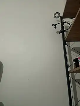 Azra-azrat0 online show from 22, 4, 2026