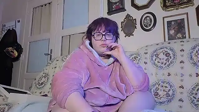 Snapshot of ProfaneHekate chatting on 9, 3, 2026 ProfaneHekate online show from 9, 3, 2026