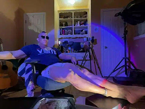 daddydonkey84 online show from 13, 6, 2026
