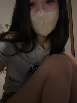 yui  yuichan online show from 9, 7, 2026