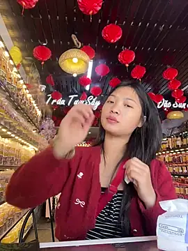 Snapshot of Lyn-be99 chatting on 10, 3, 2026 Lyn-be99 online show from 10, 3, 2026