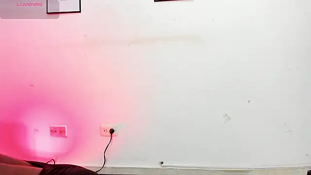 DomenicaW online show from 13, 3, 2026