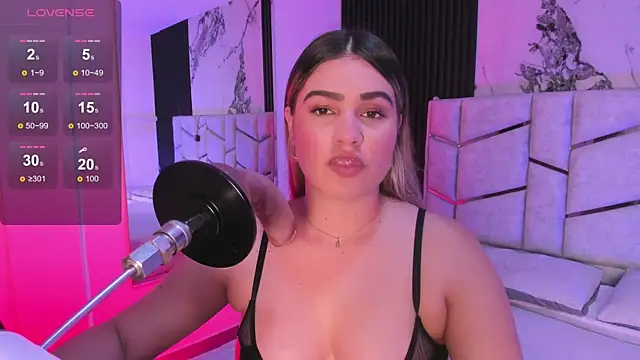 Liiahfontaine online show from 6, 4, 2026