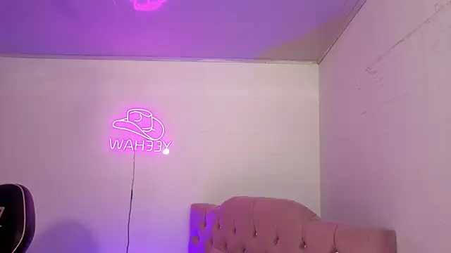 SABRIINA TAY online show from 25, 4, 2026