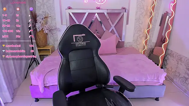 JENNA TAY1 online show from 21, 4, 2026