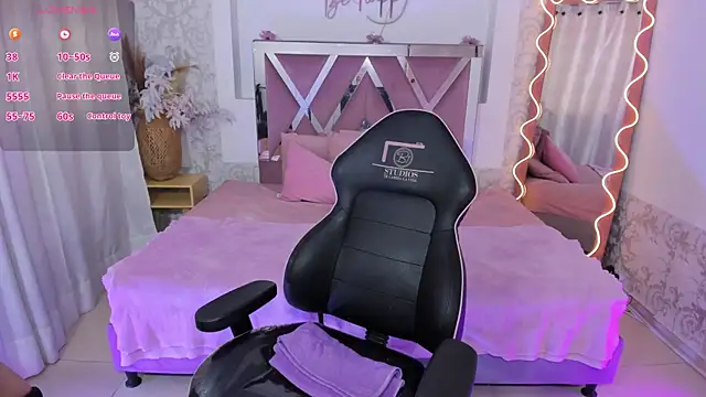 JENNA TAY1 online show from 22, 4, 2026