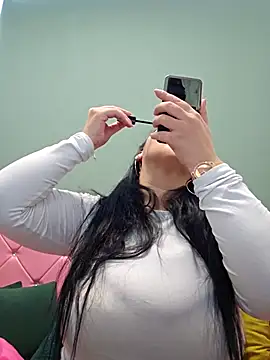 Snapshot of VickyVice chatting on 6, 2, 2026 VickyVice online show from 6, 2, 2026