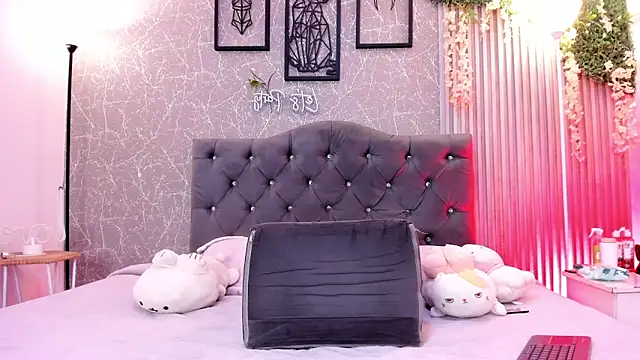 Snapshot of lana_gill1 chatting on 10, 6, 2026 lana gill1 online show from 10, 6, 2026