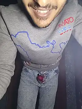 Snapshot of Medo_king1 chatting on 13, 3, 2026 Medo king1 online show from 13, 3, 2026