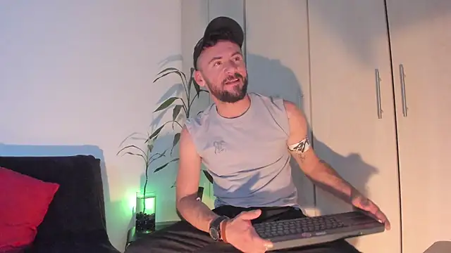 Erickpritz xh online show from 14, 4, 2026