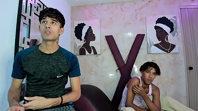 PRETTY COCK1 online show from 1, 2, 2026