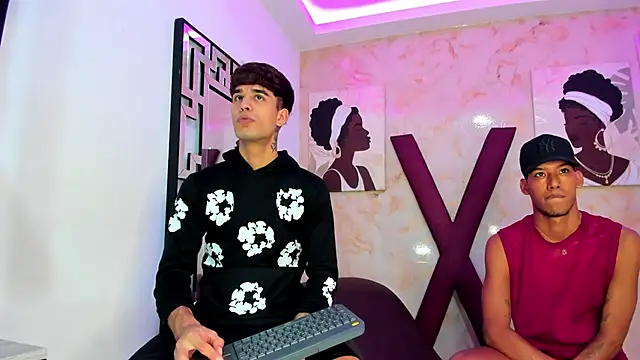 PRETTY COCK1 online show from 4, 2, 2026