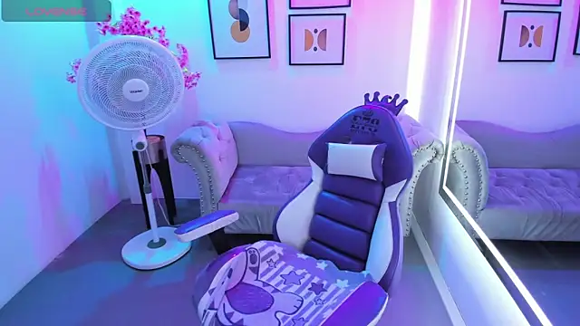 Victoria  doll online show from 22, 4, 2026