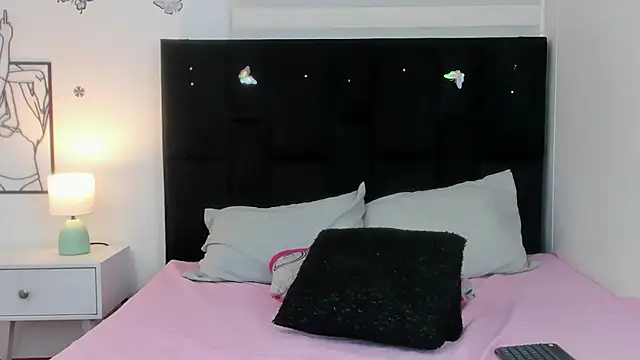 Snapshot of Brenda_Karter chatting on 8, 7, 2026 Brenda Karter online show from 8, 7, 2026