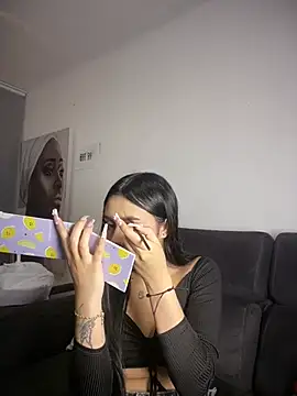 scarlett pinkk1 online show from 30, 4, 2026