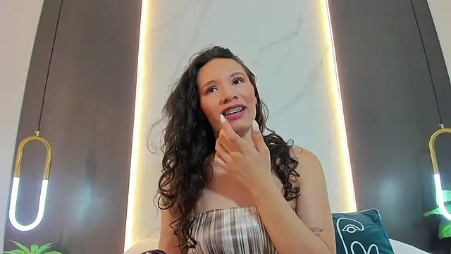 valeryn  rosse online show from 27, 2, 2026