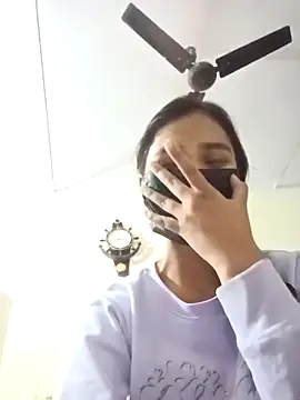 Snapshot of Mahira-- chatting on 16, 2, 2026 Mahira-- online show from 16, 2, 2026