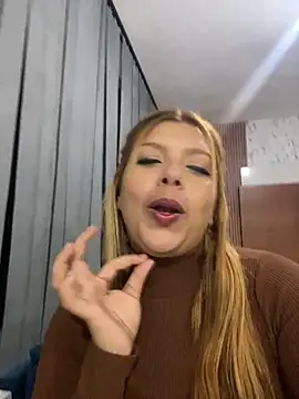 Snapshot of aryanseducao chatting on 27, 5, 2026 aryanseducao online show from 27, 5, 2026