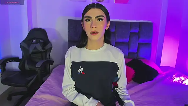 Isabella Moon9 online show from 25, 4, 2026