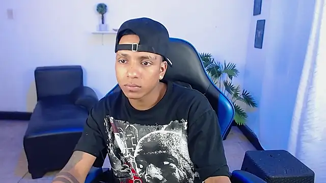 ostinn18 online show from 5, 3, 2026