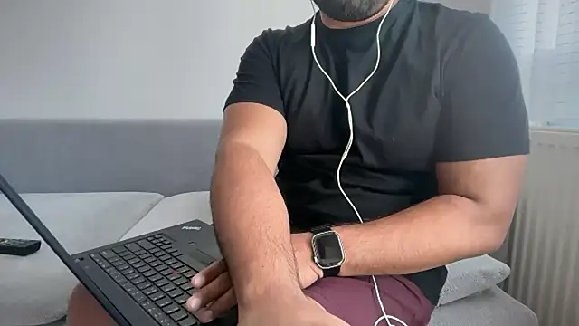 justonce2 online show from 12, 3, 2026